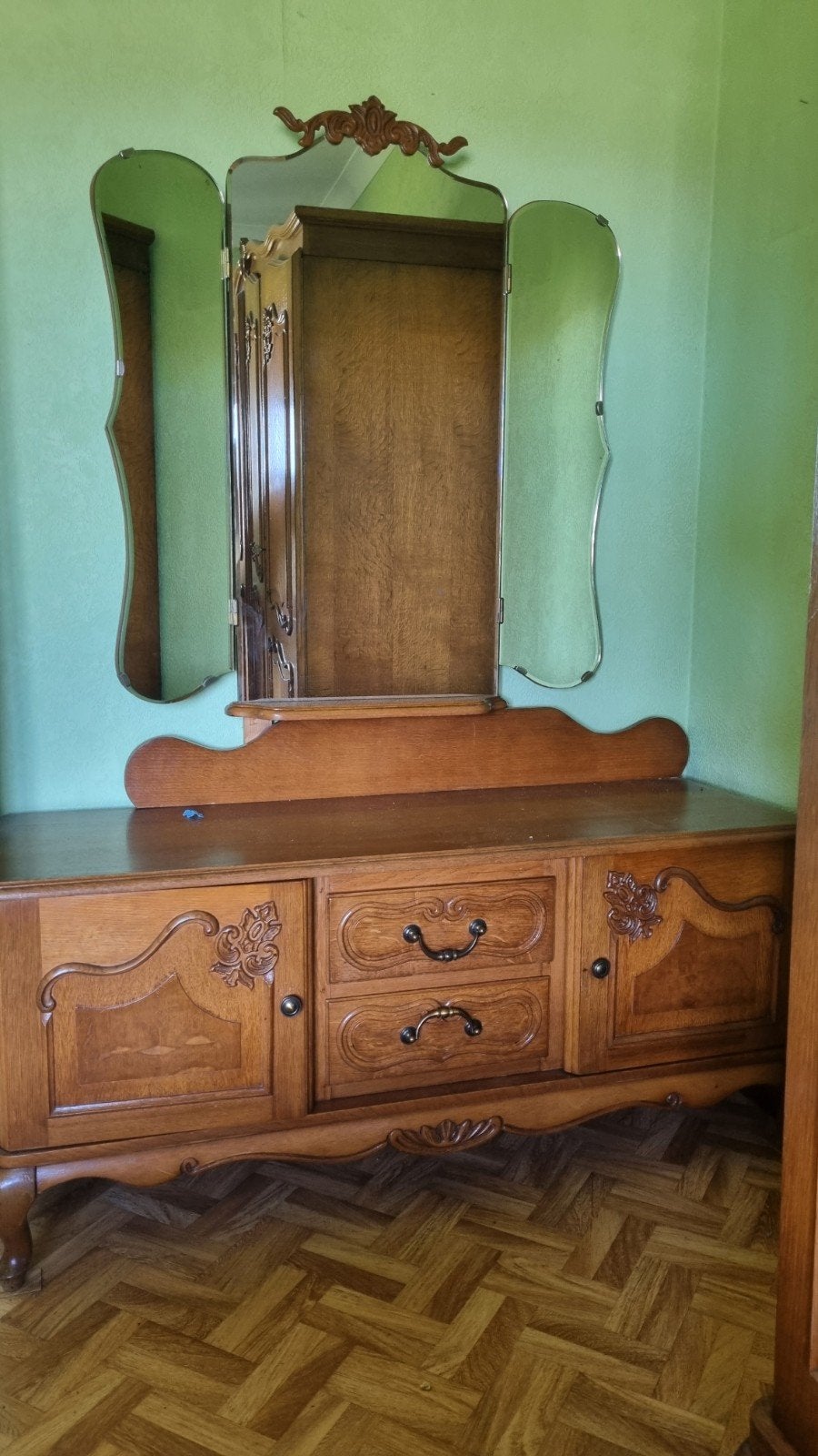 Coiffeuse en bois avec miroir- doit partir!!, Maison & Meubles, Comme neuf, Bois, Moins de 50 cm, 150 à 200 cm