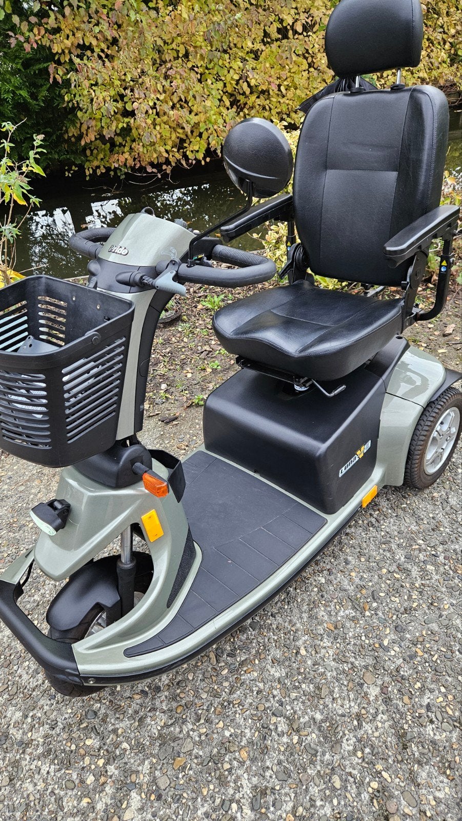 Pride luna Victory scootmobiel, wendbare sterke scootmobiel, Ophalen, Inklapbaar, Zo goed als nieuw, Elektrische rolstoel