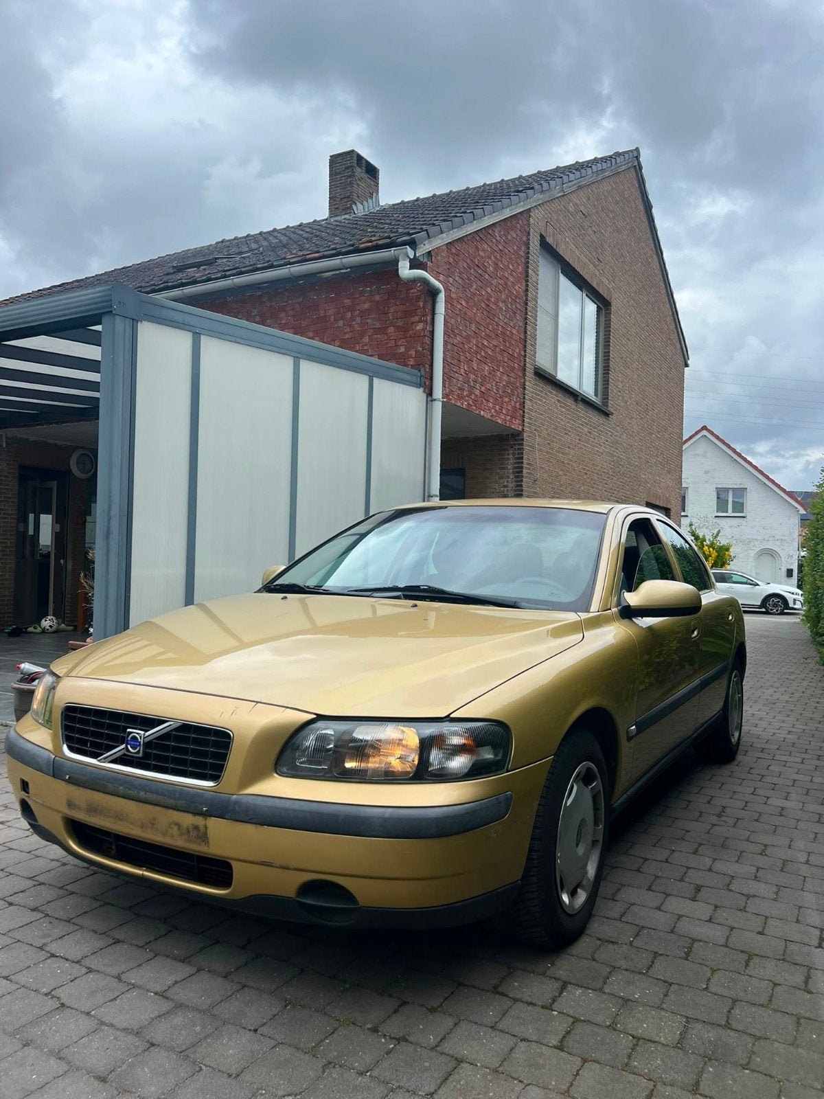 Volvo s60, Auto's, Automaat, Stof, S60, Geel