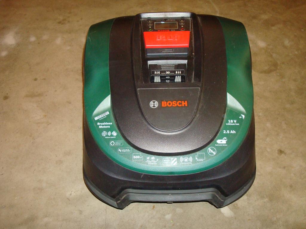 Robot tondeuse, Enlèvement, Utilisé, 20 à 25 cm, BOSCH