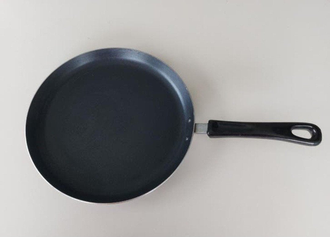 Poêle à crêpes Rondine Diam : 25 cm (neuve), Enlèvement ou Envoi, Poêle à frire