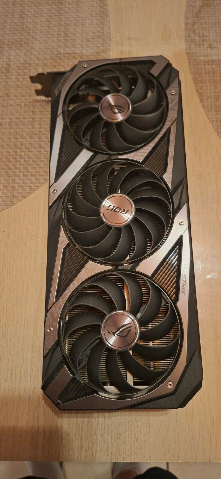 Asus Rog Strix RTX 3070, Computers en Software, Gebruikt, GDDR6, Ophalen of Verzenden, HDMI