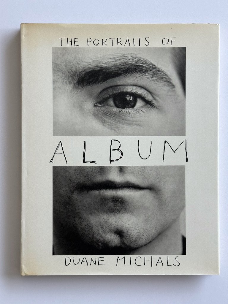 Album 1958-1988: The Portraits of Duane Michals, Boeken, Kunst en Cultuur | Fotografie en Design, Fotografen, Duane Michals, Ophalen of Verzenden