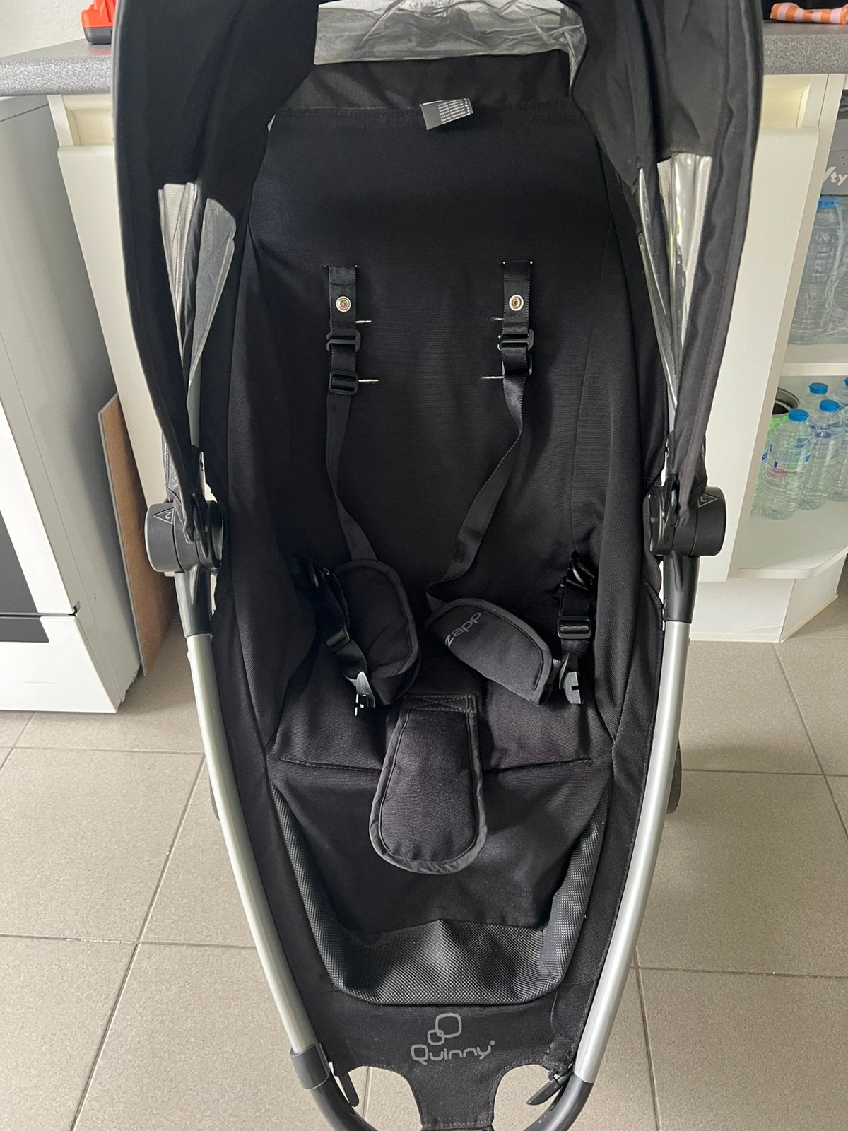 Quiny buggy, Ophalen, Zo goed als nieuw