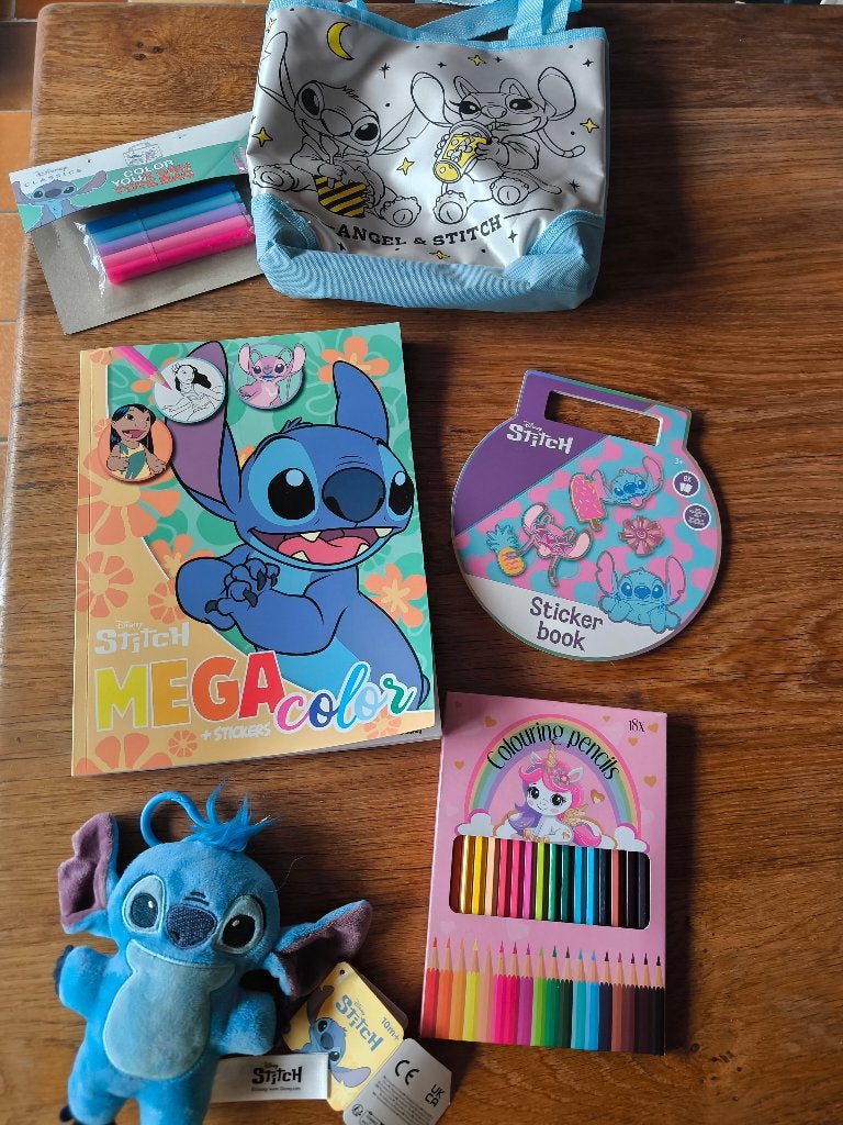Lot coloriages et stickers Lilo et Stitch, Enlèvement, Neuf, Stylo, Crayon ou Feutre