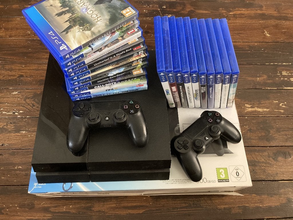 Playstation PS4 + 2 controllers + veel games, Games en Spelcomputers, Games | Sony PlayStation 4, 2 spelers, Ophalen, Gebruikt