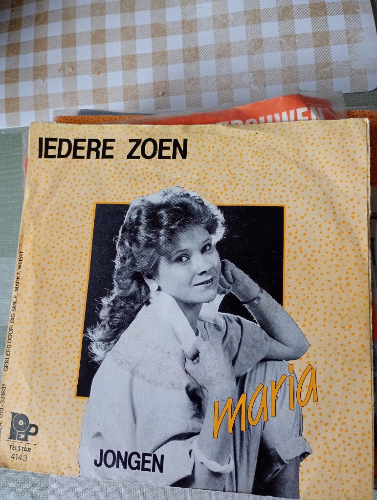 Maria - Iedere zoen, Ophalen of Verzenden, Gebruikt, 7 inch, Nederlandstalig