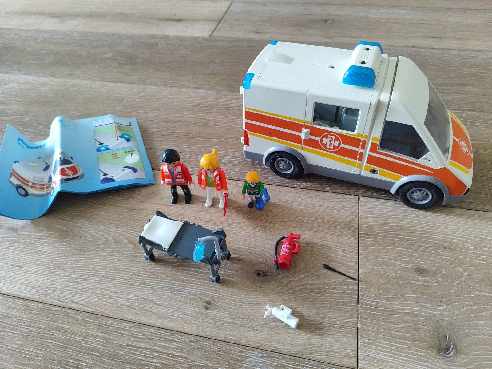 Playmobil 6685 Ziekenwagen, Ophalen