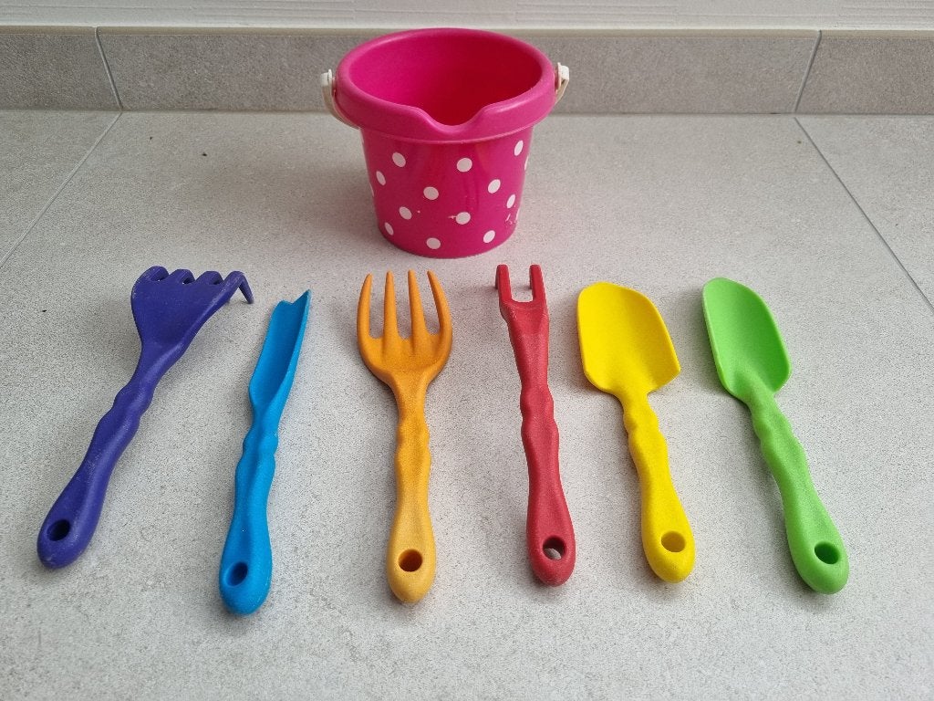 Outils de jardinage/jouets de plage, Enfants & Bébés, Jouets | Extérieur | Jouets en vrac, Enlèvement ou Envoi, Utilisé