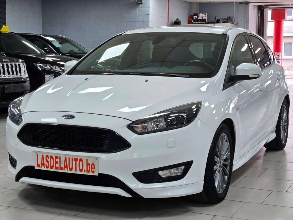 Ford Focus 1.0i EcoBoost ST Line Carplay Android Gps Blue Pa, Auto's, Focus, Stof, Gebruikt, Wit