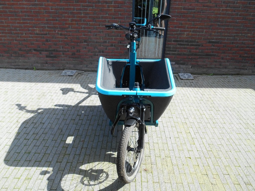 Bakfiets in perfecte staat met slechts 900KM, Fietsen en Brommers, Zo goed als nieuw, 2 kinderen, Elektrisch, Schijfrem