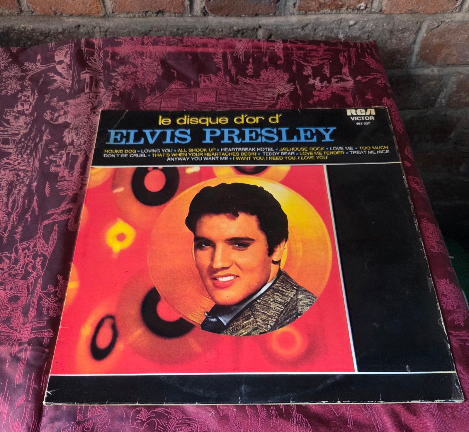 Elvis, Enlèvement