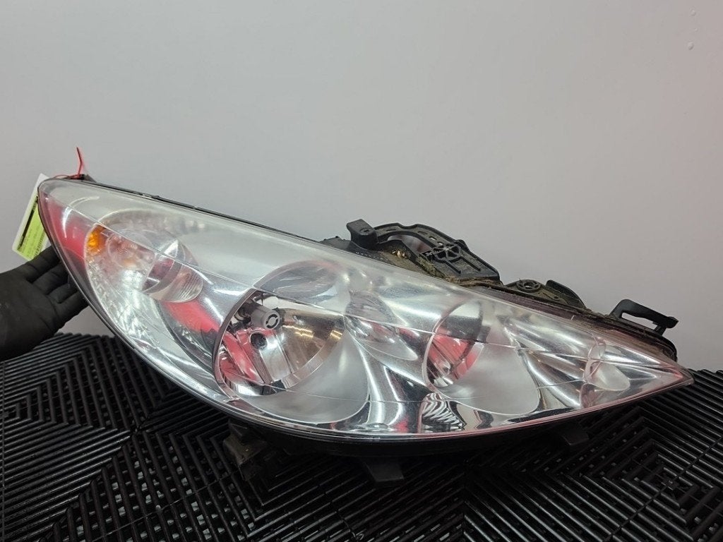 PHARE / OPTIQUE AVANT DROIT 207 / 207+ (WA / WC / WM), Autos : Pièces & Accessoires, Éclairage, Peugeot, Utilisé