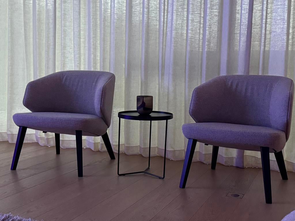2x Montis Back Me Up fauteuils – showroomstaat, Huis en Inrichting, Ophalen, Zo goed als nieuw, Stof