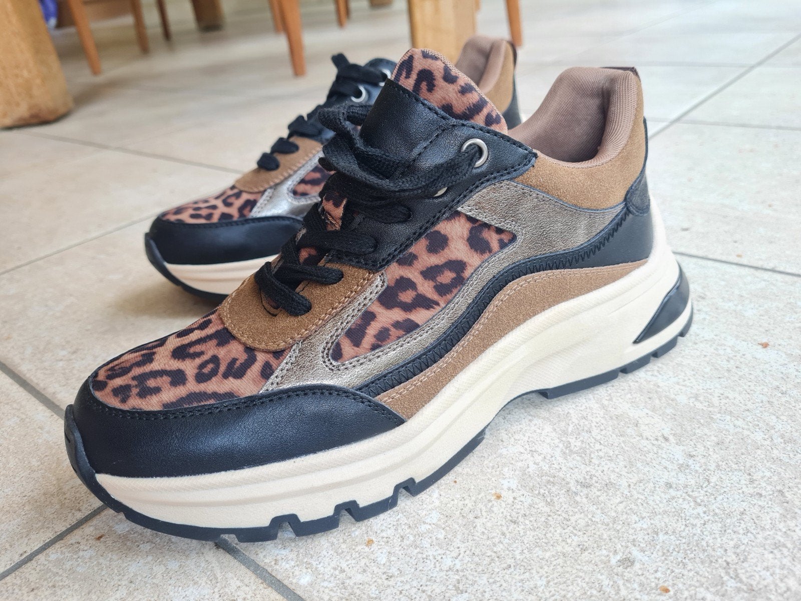 Oxmox sneakers leopard maat 39, Ophalen