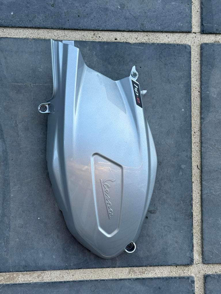 Variodeksel Vespa GTS Nieuw, Enlèvement