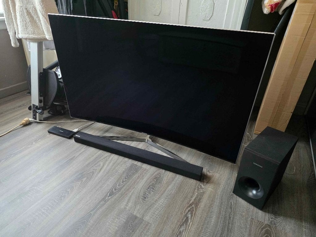 Samsung 4K Smart tv Curved 55 inch - Samsung soundbar, Enlèvement ou Envoi, Utilisé, Samsung, 4k (UHD)