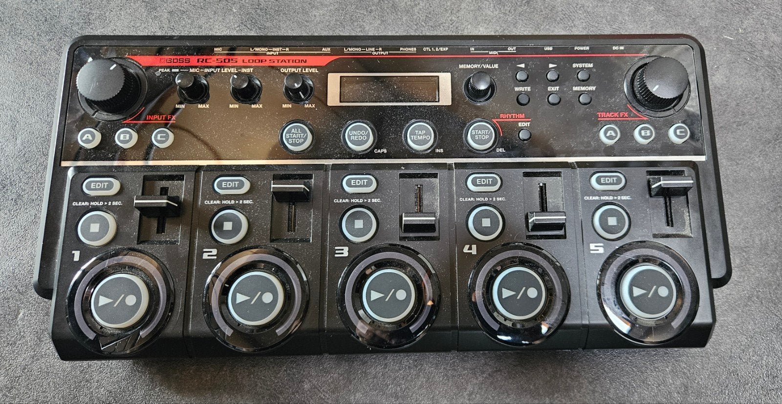 Boss RC-505 looper, Ophalen