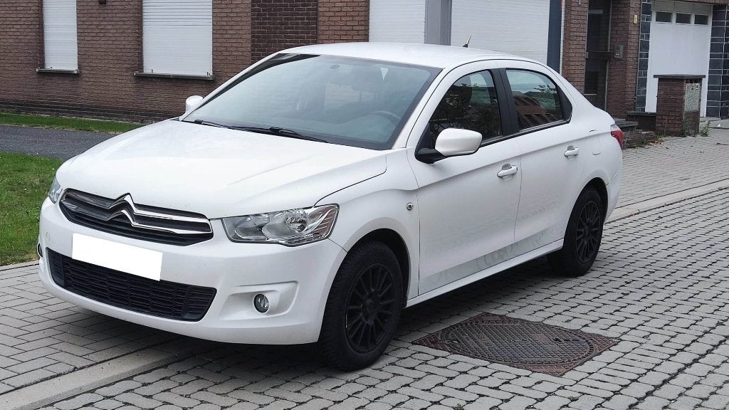 Citroën C-Elysée 1.2 essence 2016, Autos, Autres modèles, Achat, Euro 6, https://public.car-pass.be/vhr/4cf0aaa5-afa2-428e-a8b1-bb53186fa02c
