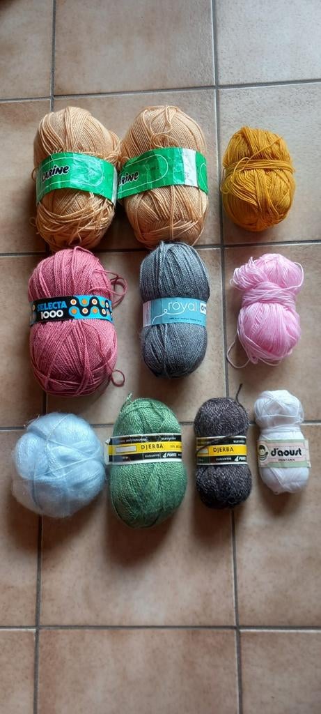 Laine 1,1 kg, Enlèvement ou Envoi, Neuf, Tricot ou Crochet, Laine ou Fils