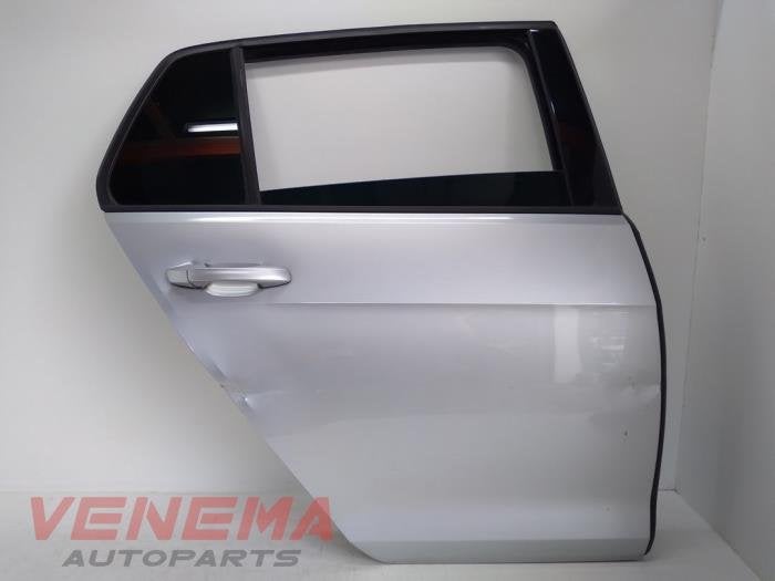 Portier 4Deurs rechts-achter van een Volkswagen Golf (LA7W), 12 maanden garantie, Gebruikt, -, -
