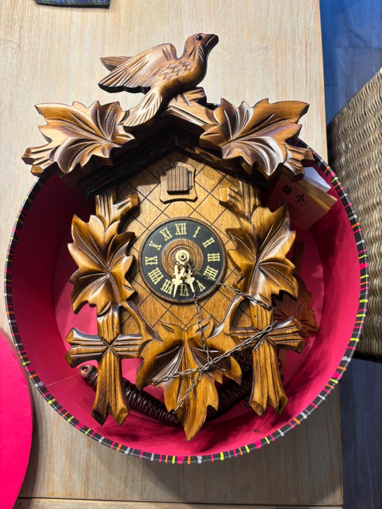 Horloge coucou, Enlèvement