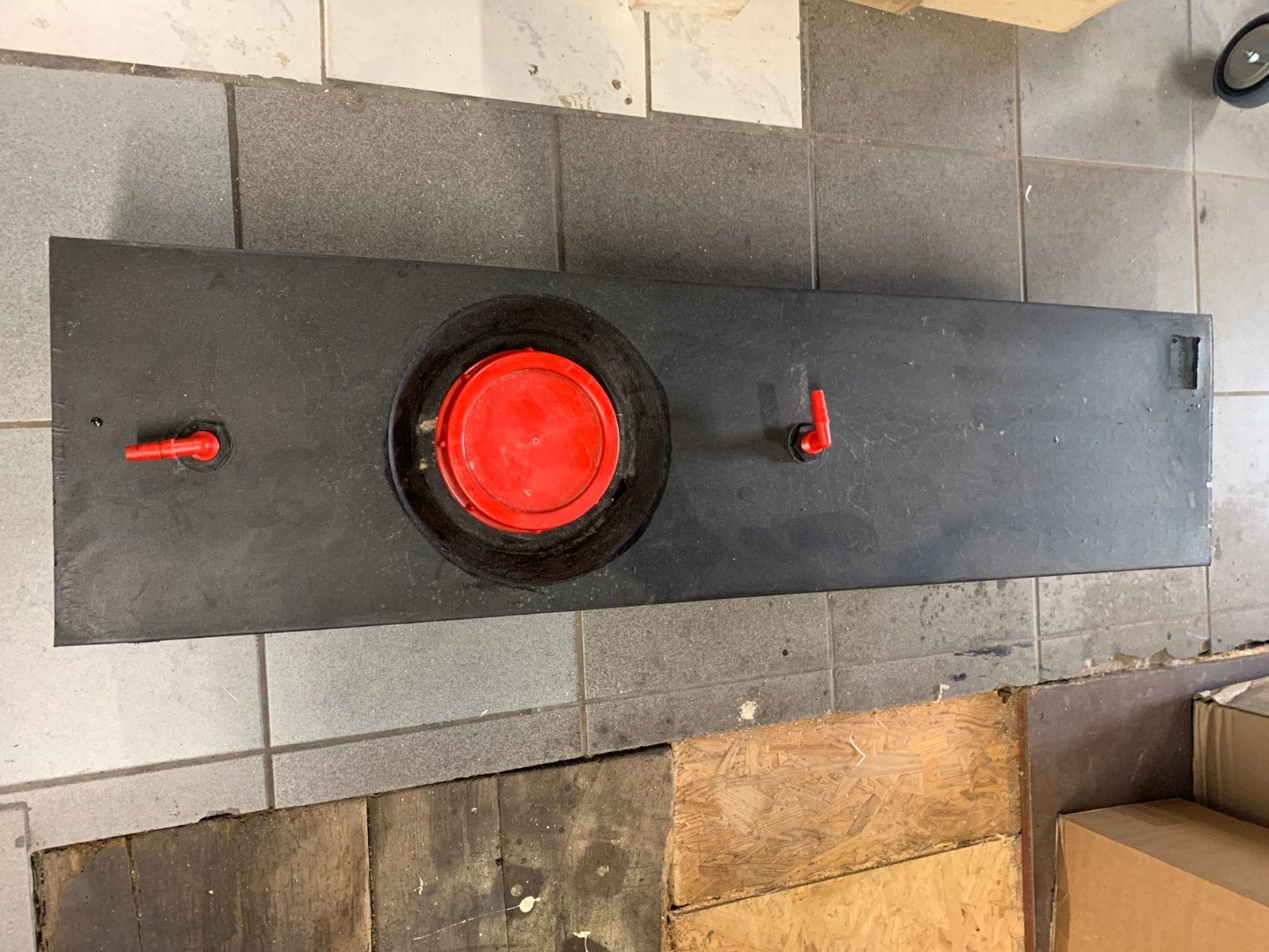 Watertank schoon water 60L zwart, Huis en Inrichting, Keuken | Complete keukens, Ophalen, Zo goed als nieuw, Zwart