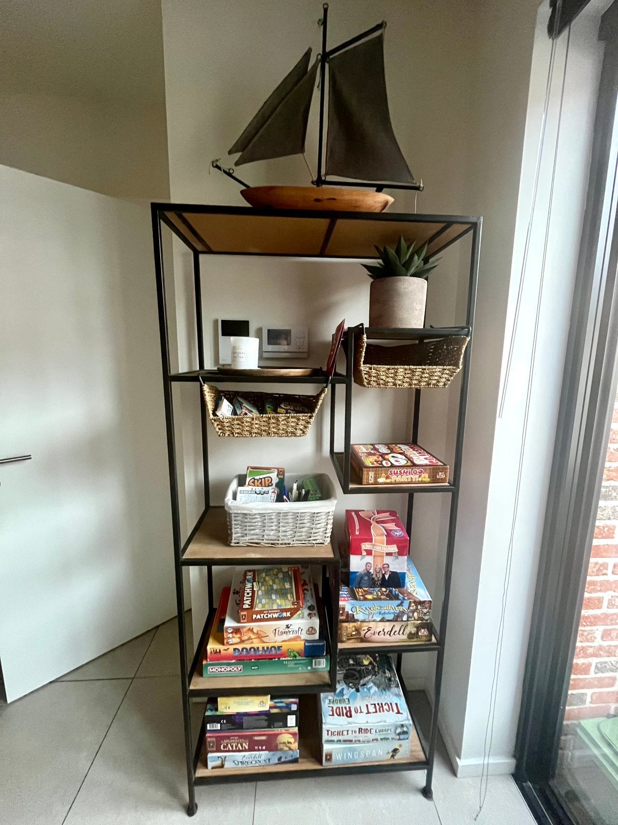 Boekenkast, Ophalen, 50 tot 100 cm, Zo goed als nieuw, Huiselijk