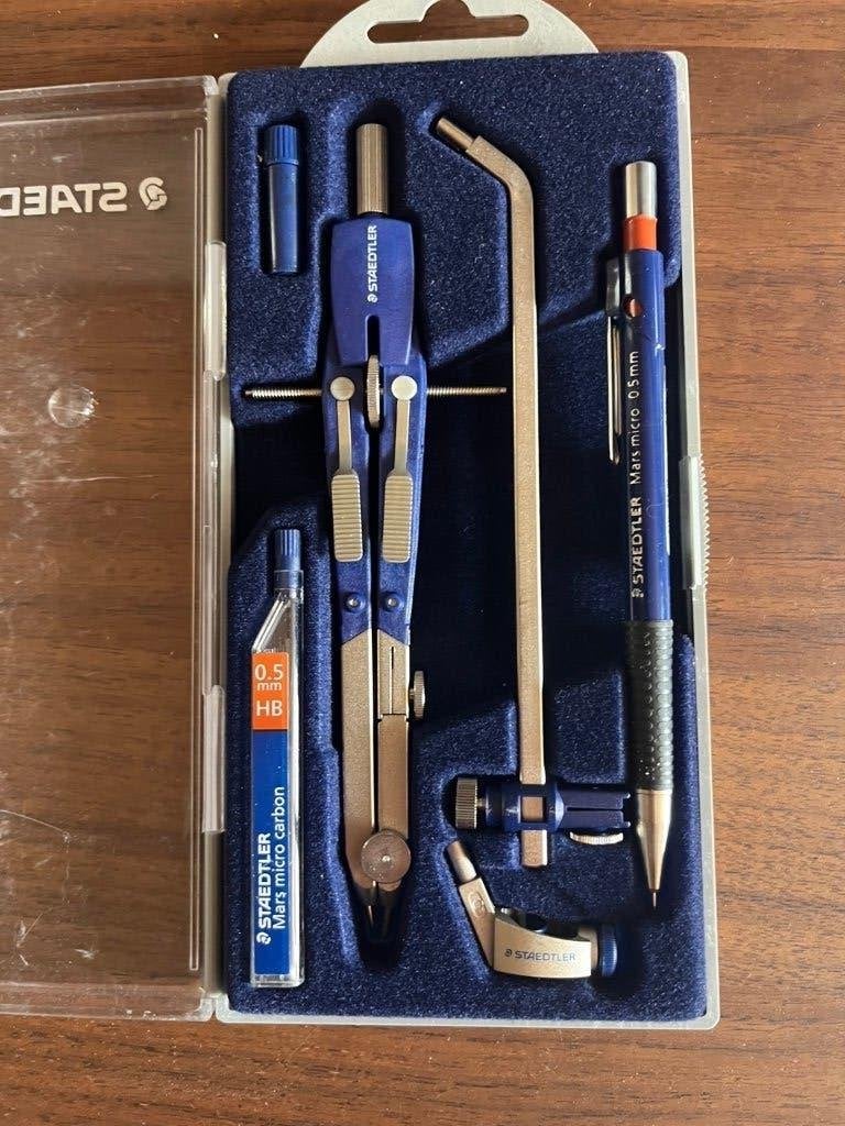 Kit de dessin au compas Staedtler avec crayon mécanique Micr, Enlèvement, Comme neuf