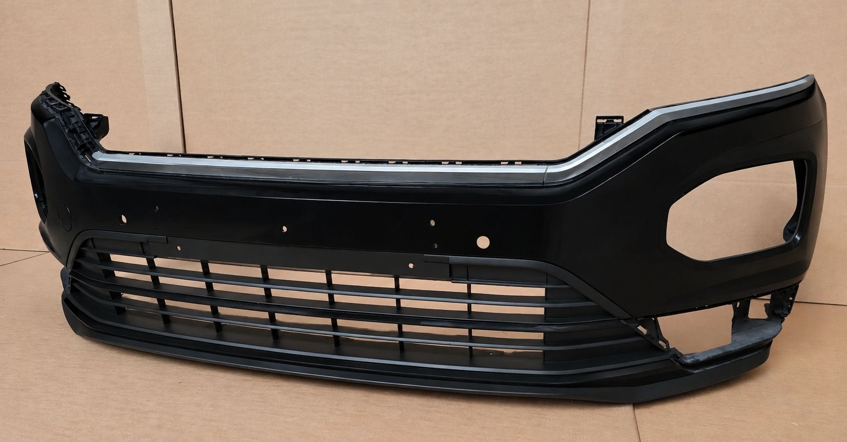 Voorbumper VW T-Roc 2GA R-line Bumper Volkswagen 2GA807217J, Volkswagen, -, Origine de la pièce connue, Utilisé