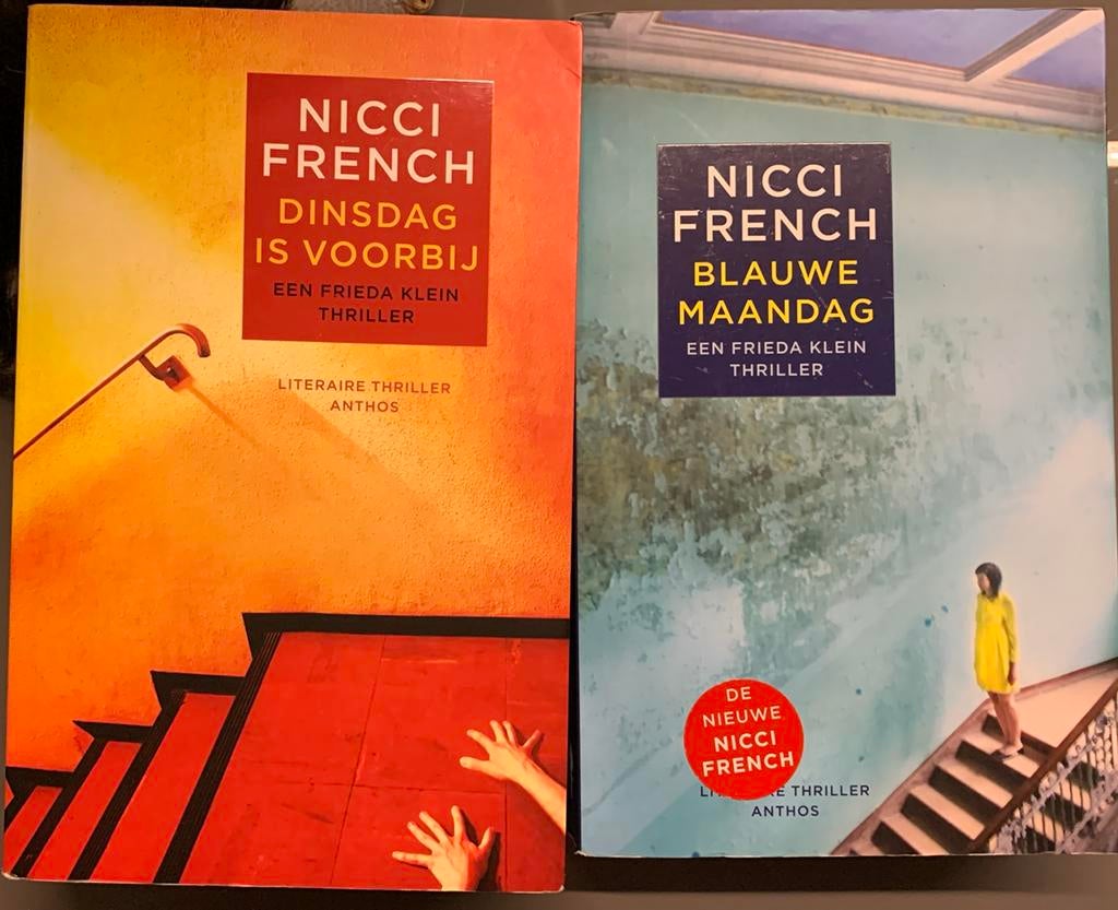 Nicci French - Dinsdag is voorbij, Enlèvement ou Envoi, Nicci French