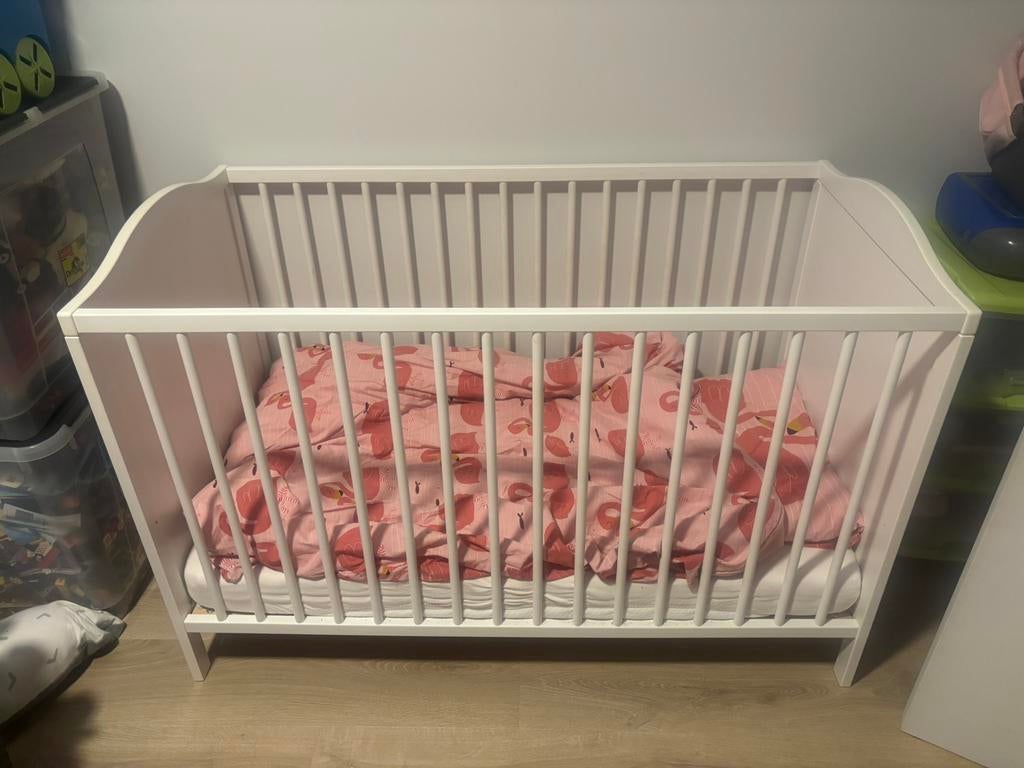 Babybed wit, Kinderen en Baby's, Ophalen, Zo goed als nieuw