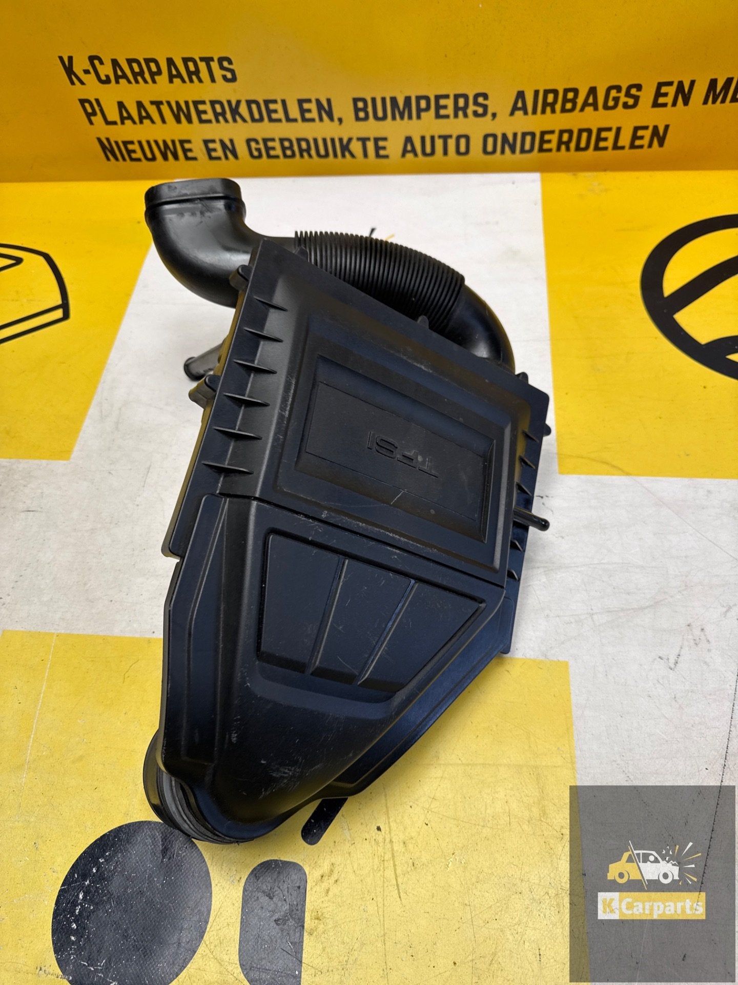 Vw UP AUDI A1 Seat Arona Luchtinlaat p4C129601f, Info@fabrikant.eu, Fabrikantstraat 1
1000 AA  Amsterdam, NL, Audi, Fabrikant BV