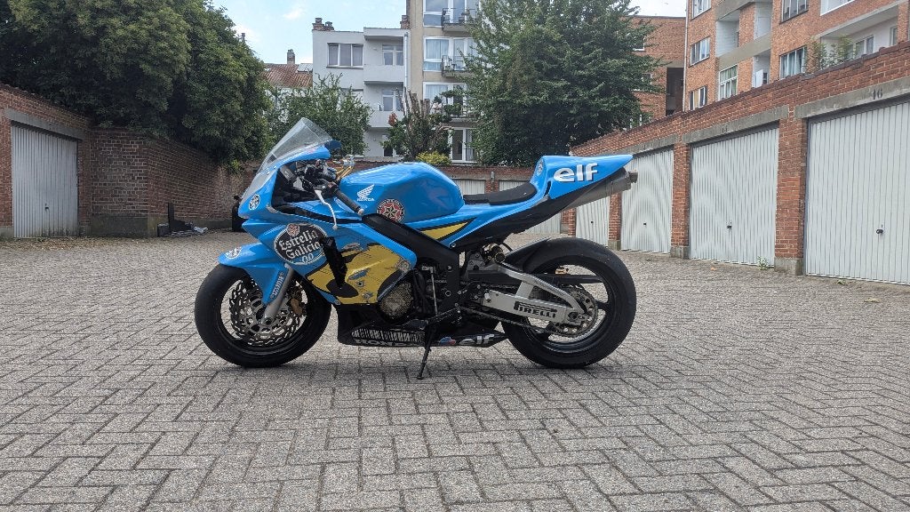 Honda CBR 600 RR Piste, 600 cm³, Occasion, Plus de 35 kW, Échappement sport