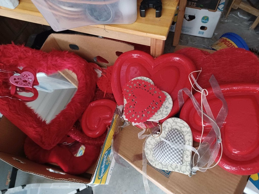 Valentijns gerief, Ophalen, Zo goed als nieuw, Versiering