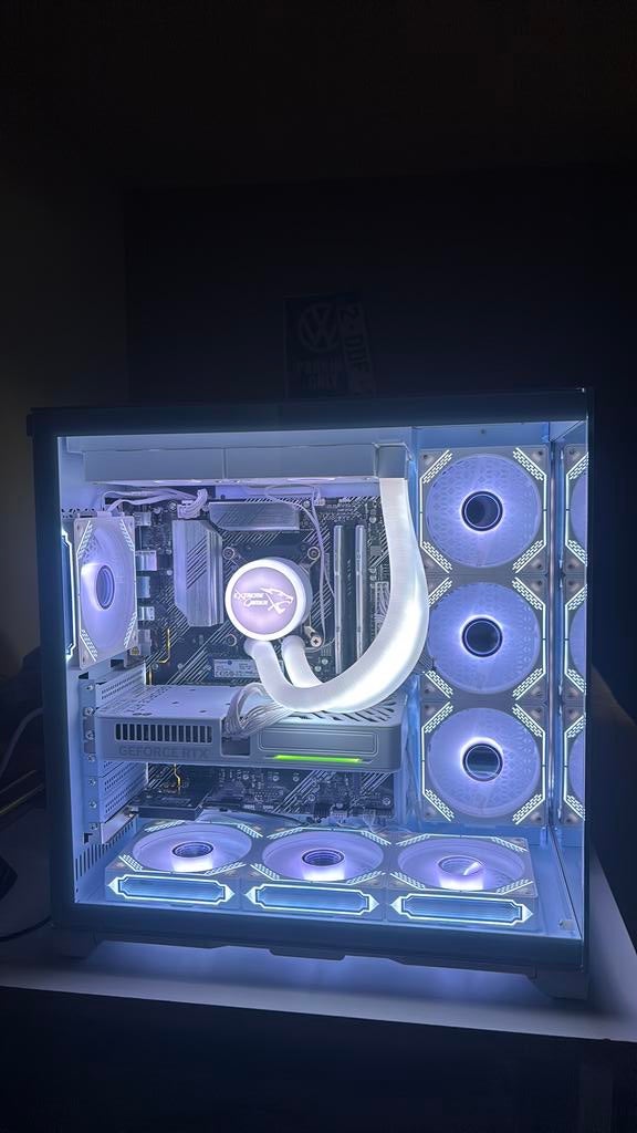 ExtremeGamer X White v3 Gaming PC, Ophalen of Verzenden, Zo goed als nieuw, Gaming, SSD