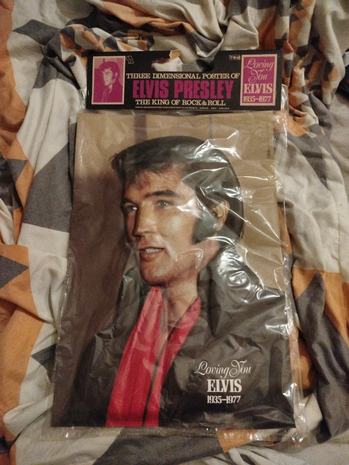 tree dimensional poster of Elvis Presley the king of rock, Ophalen