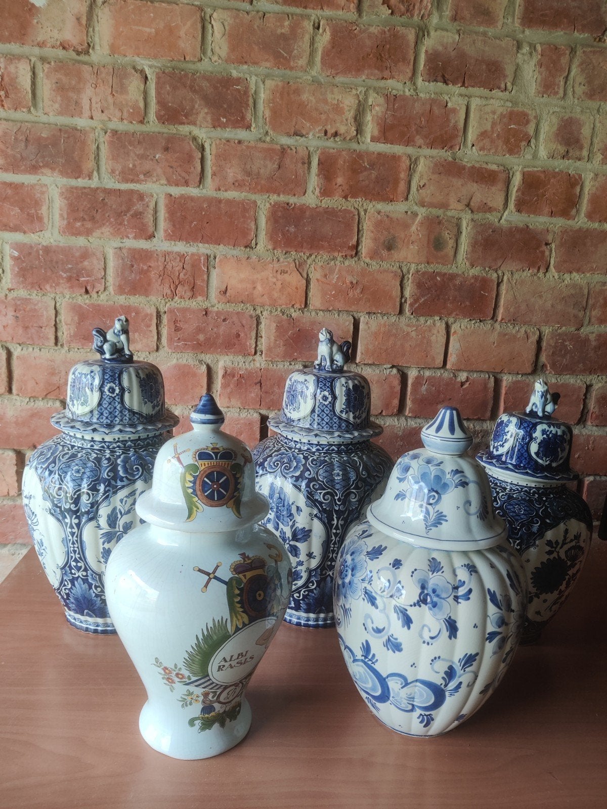 Vase Delft, Enlèvement