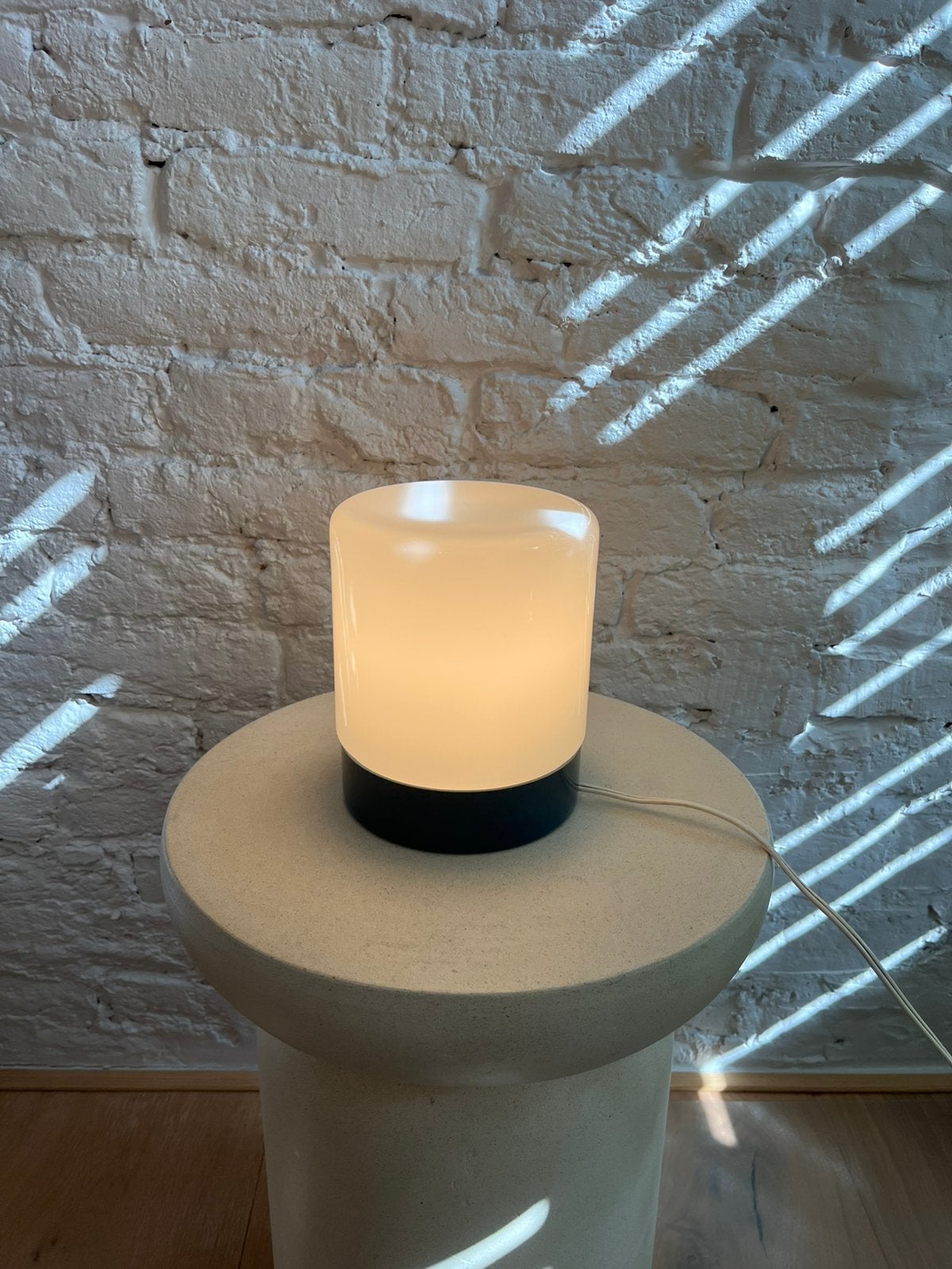 Vintage italiaanse opaline tafellamp, Wit, Gebruikt, E14 (klein), Glas