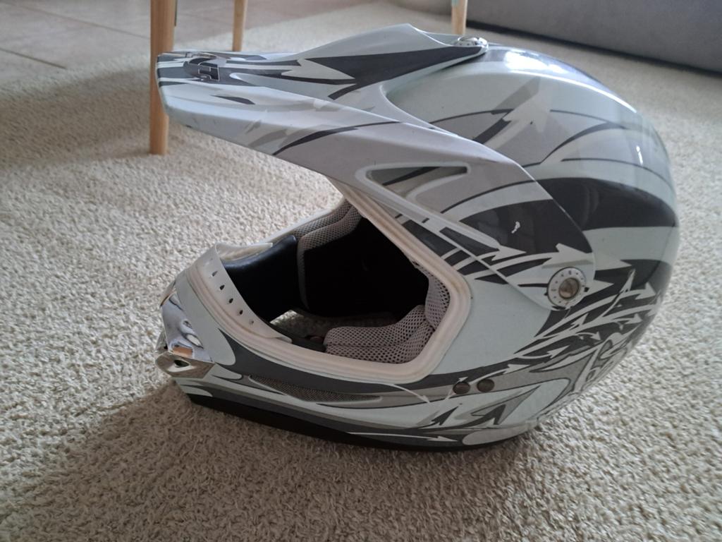 Casque moto a vendre, Enlèvement ou Envoi
