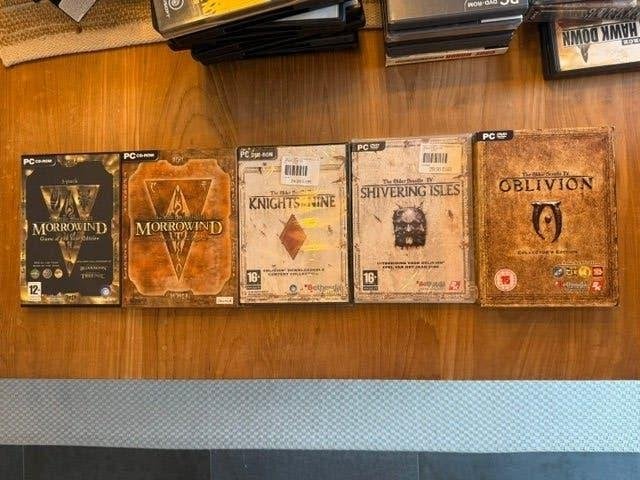 PC Games 1990/2000 Oblivon / expantion / Lot / apart, Games en Spelcomputers, Ophalen of Verzenden, Zo goed als nieuw, Role Playing Game (Rpg)