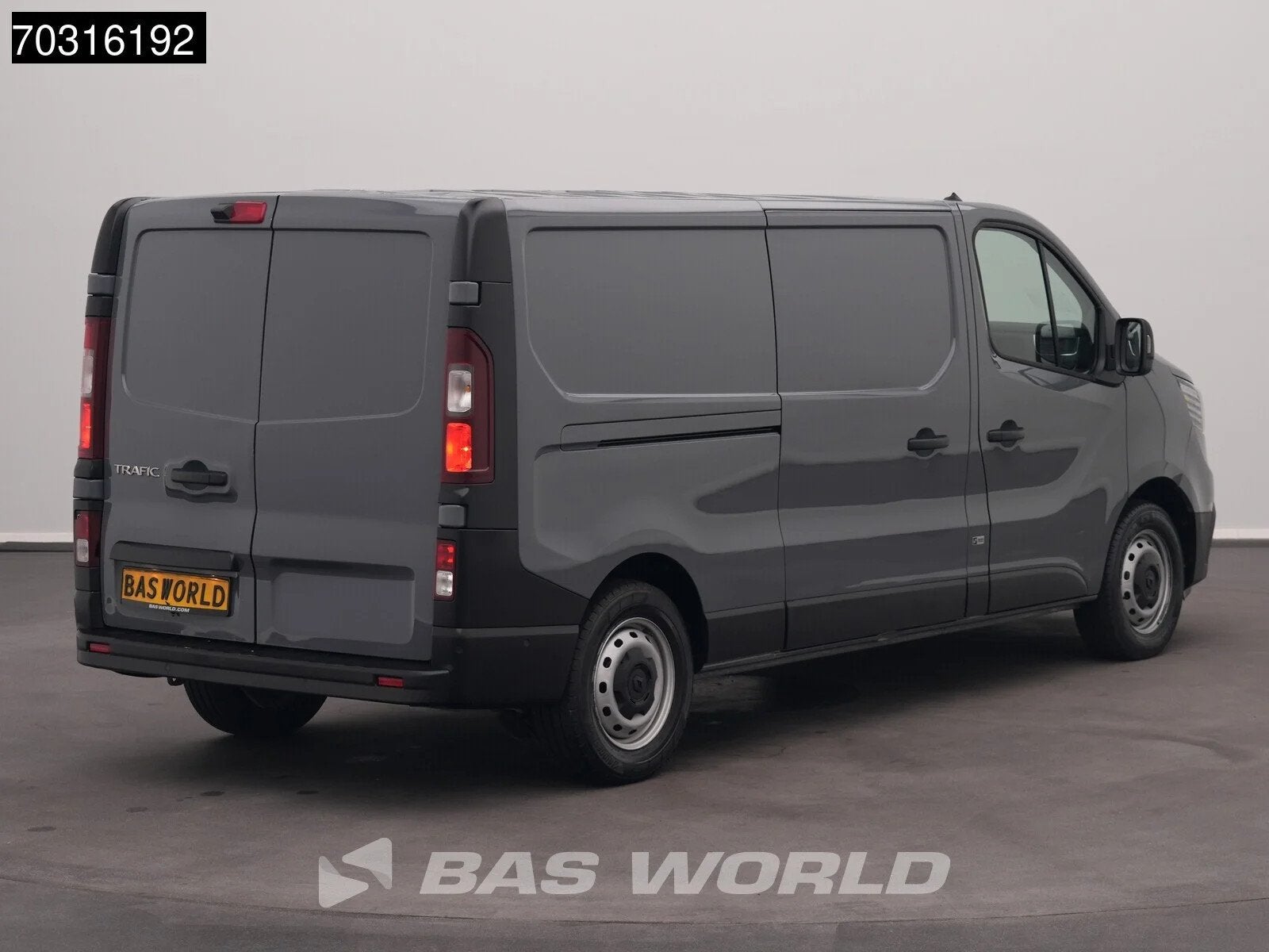 Renault Trafic 150pk Automaat L2H1 LED Airco Cruise Camera P, Auto's, Automaat, 1940 kg, Stof, Gebruikt