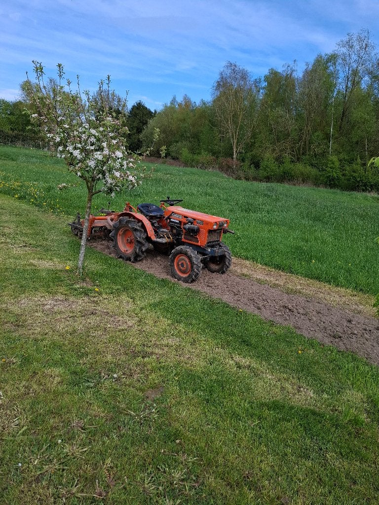 Mini tracteur, Enlèvement, Utilisé