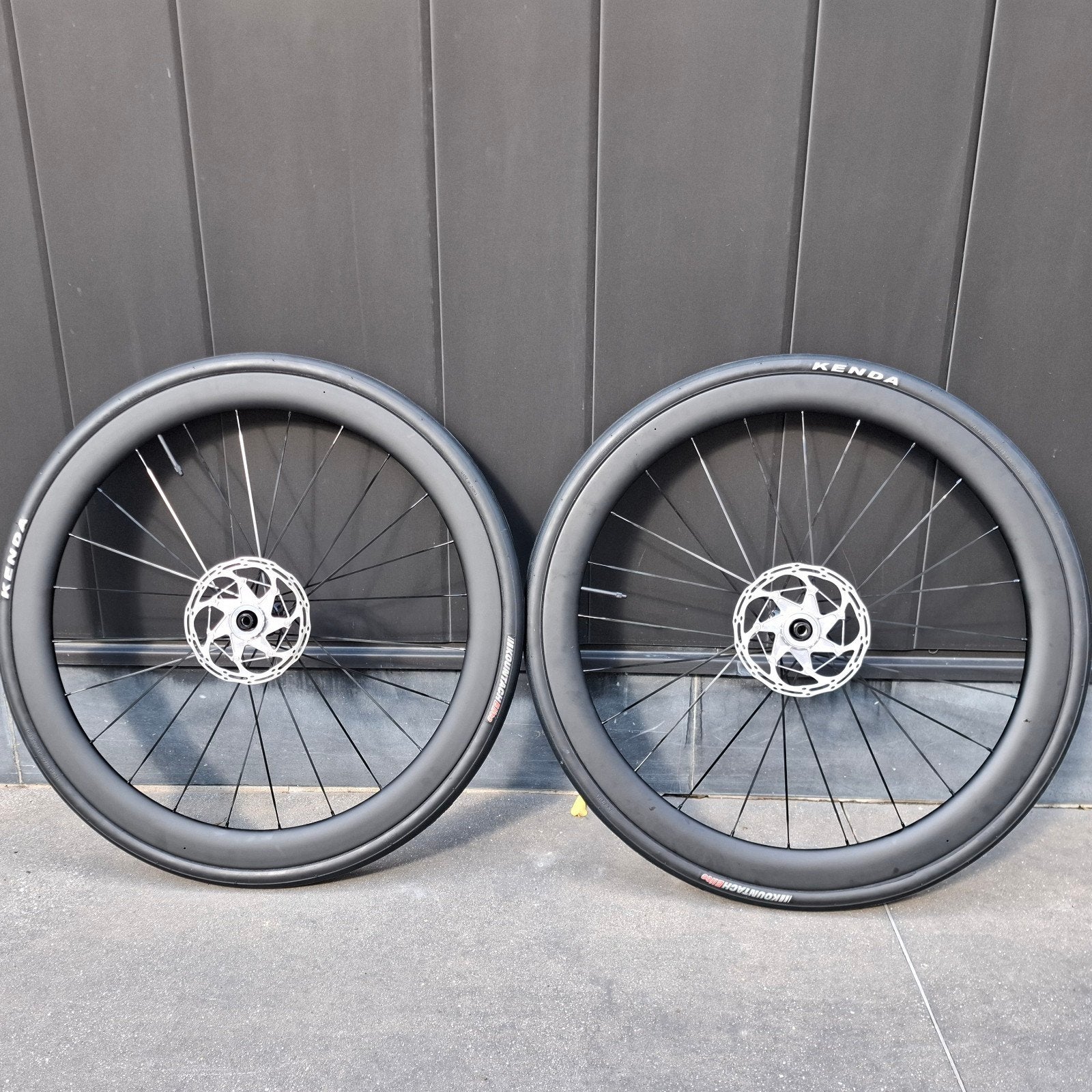 Nieuwe Carbon Wielenset 50mm!! Schijfremmen incl!, Nieuw, Racefiets, Carbon, Ophalen