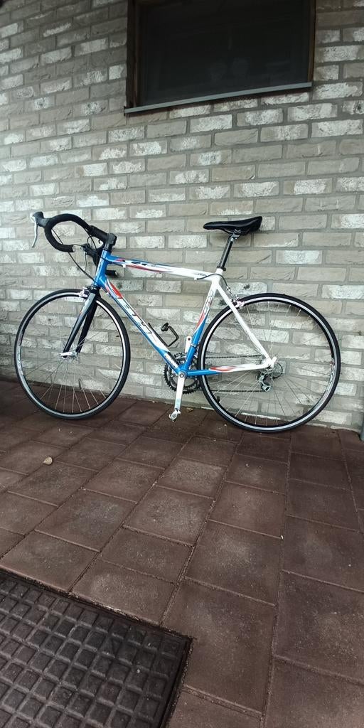 Racefiets BH one race ( professionals), Fietsen en Brommers, Ophalen, 28 inch