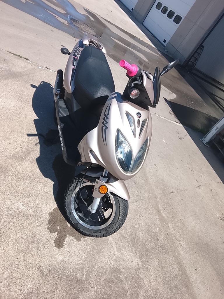 Keeway F-Act 50cc (A-Klasse) — Slechts 5.568 km! — Brugge, Fietsen en Brommers, Scooters | SYM, Ophalen, Elektrisch