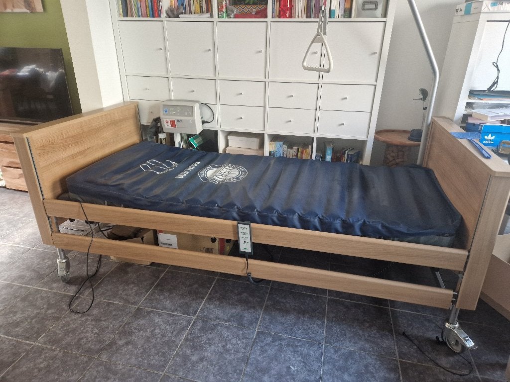 Ziekenhuisbed, Diversen, Ophalen, Gebruikt
