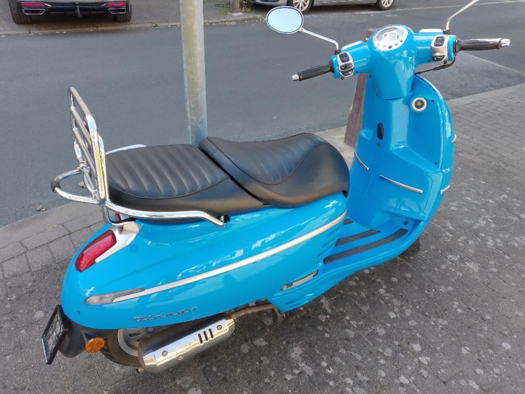 Django 50-scooter, Fietsen en Brommers, Scooters | Piaggio, Ophalen, Gebruikt, Overige modellen, Klasse B (45 km/u)