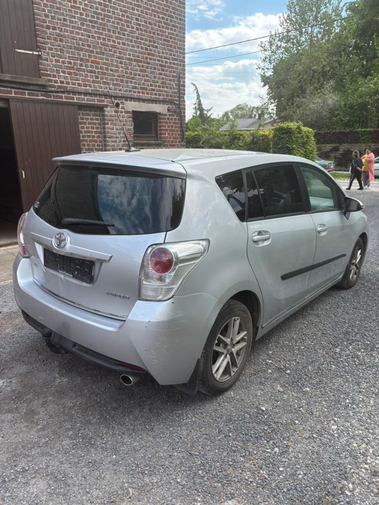 Toyota Corolla Verso, Autos, Achat, Euro 6, Diesel, Particulier