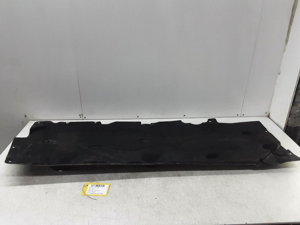 PLAQUE ARRIÈRE AVANT DROIT BMW 1 serie (F40) (01-2019/-), Mevr. I. Hauben, Utilisé, BMW, Rue de l'Espoir 34 34
4030  GRIVEGNÉE, BE